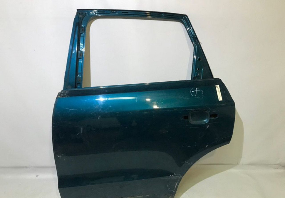 Дверь задняя левая  Audi Q5 8R oem 8R0833051B (скл-3)