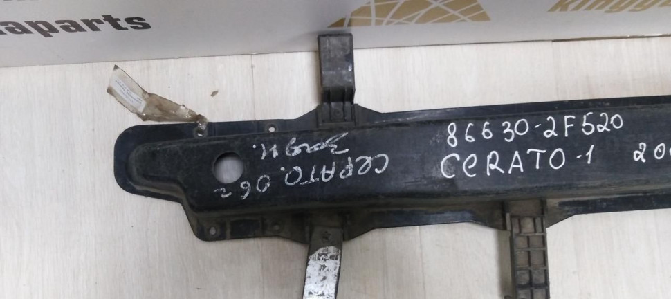 Усилитель заднего бампера для Kia Cerato 1 04-08 oem 866302f520