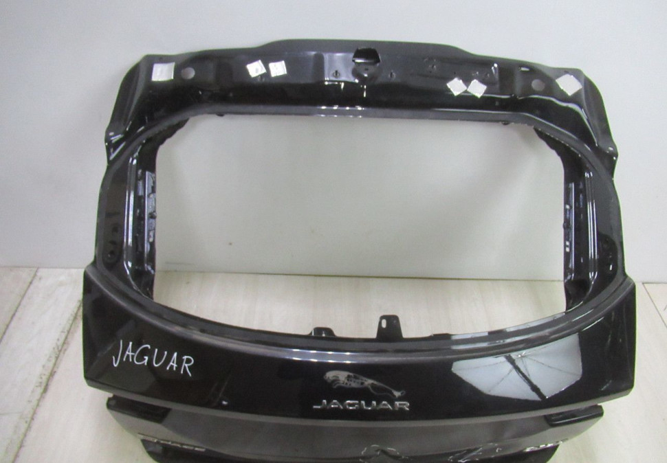 Крышка багажника Jaguar E-pace oem J9C2663 (вмятины) (скл-3)