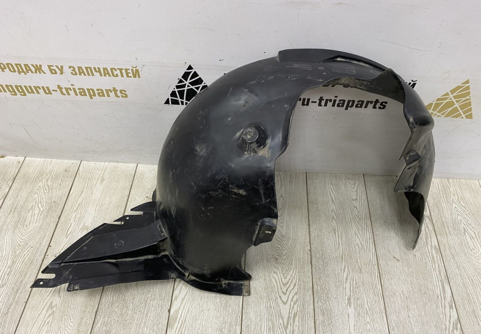 Подкрылок передний правый Volkswagen Polo 6 2020 OEM 6N5805912