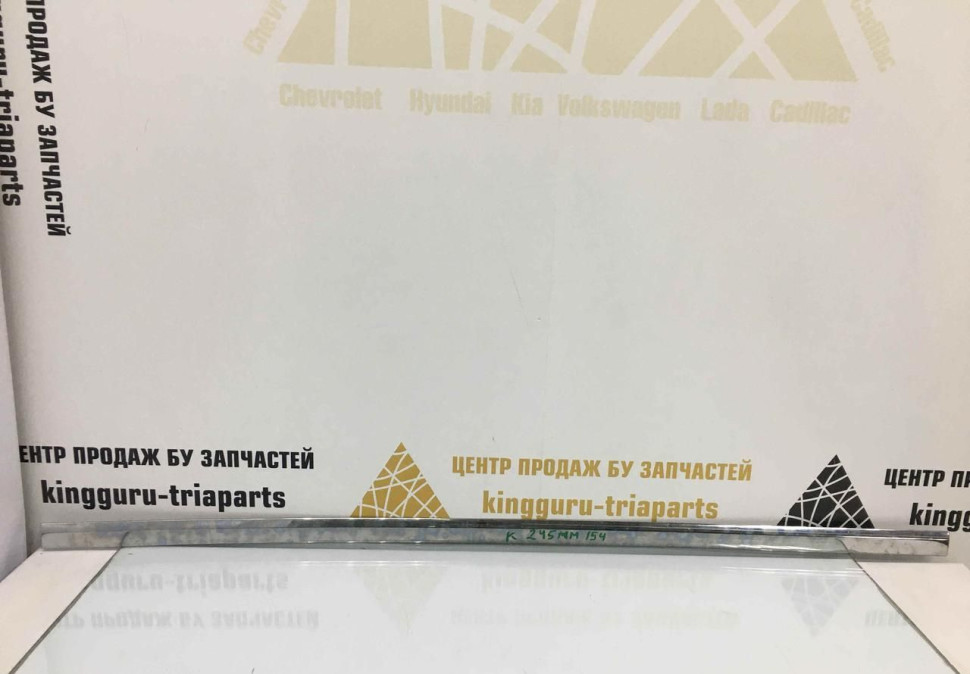Молдинг сдвижной левой двери Volkswagen Multivan T6 2015> oem 7E0853101C