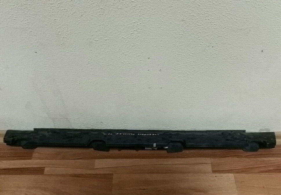 Усилитель переднего бампера пластик Volkswagen Passat B7 Oem 3AE807863