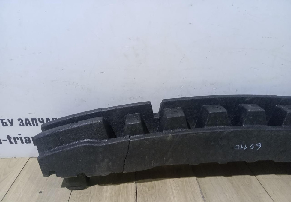 Абсорбер заднего бампера Skoda Rapid 2 OEM 60U807251A