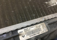 Радиатор охлаждения  Renault Logan 2 OEM 214106179R