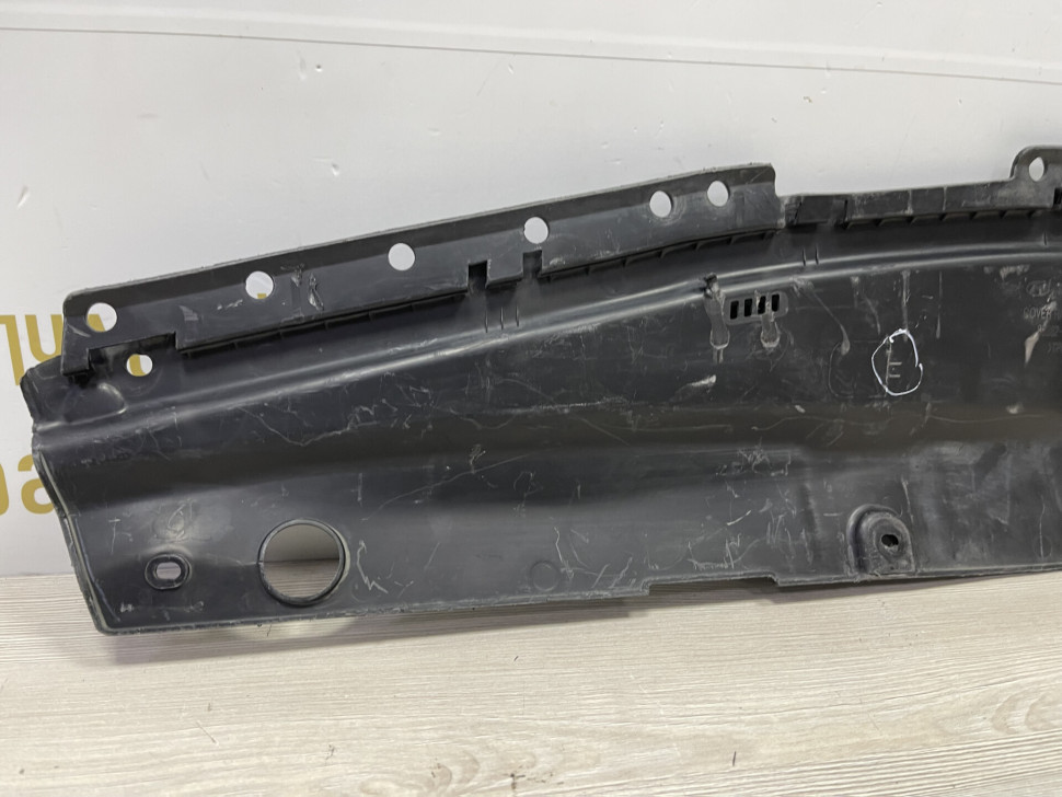 Накладка передней панели Hyundai Solaris рестайлинг oem 863624l500 Накладка передней панели Hyundai Solaris рестайлинг oem 863624l500