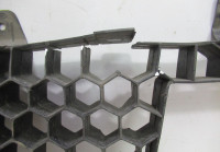 Усилитель переднего бампера (пластиковый) Lada Vesta oem 8450031189 (трещины) (скл-3)