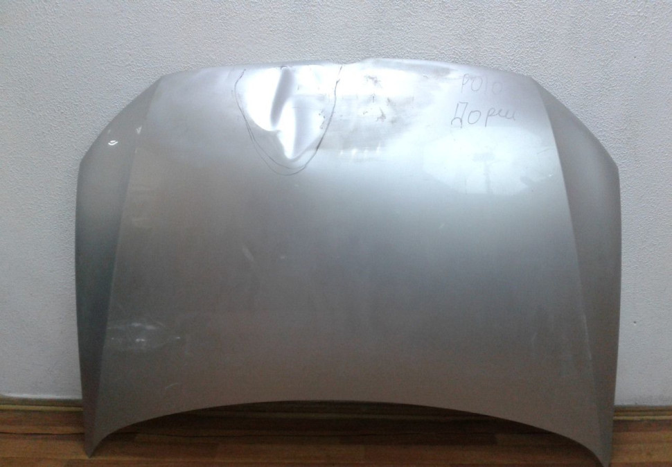 Капот Volkswagen Polo до рестайл oem 6ru823031b (вмятины)