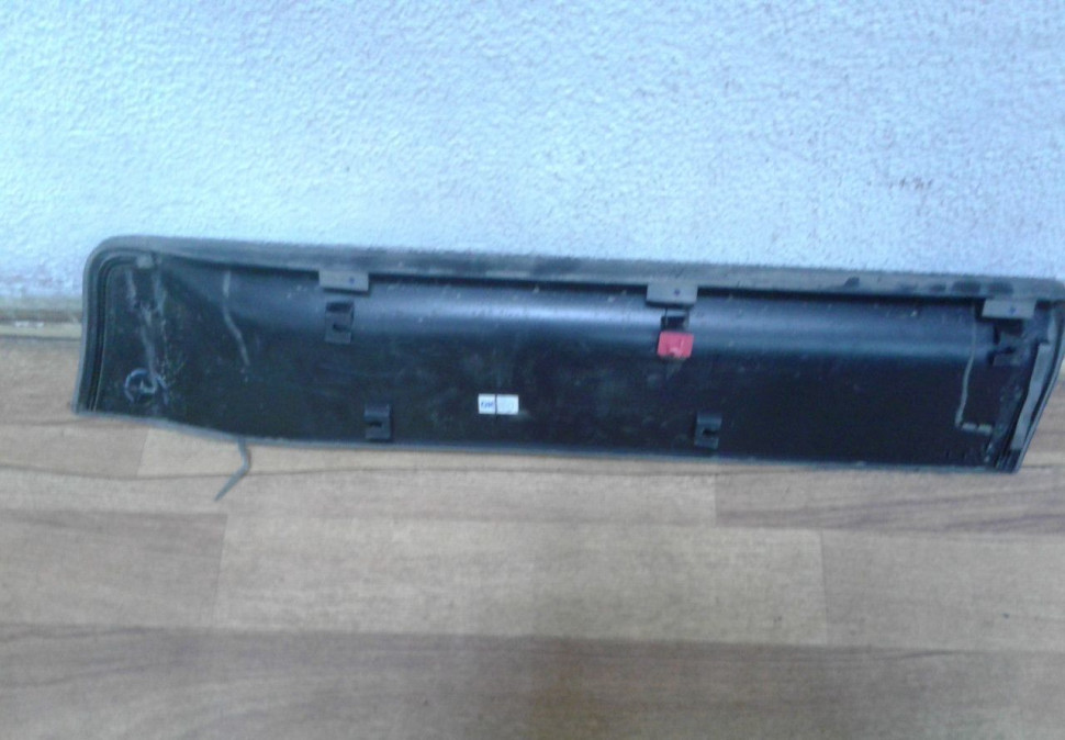 Молдинг двери задний правый Hyundai Creta oem 87734m0000 (сломано 1 крепление) Молдинг двери задний правый Hyundai Creta oem 87734m0000 (сломано 1 крепление)