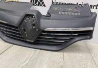 Решетка радиатора Renault Logan 2 OEM 623107605R