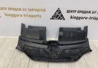 Решетка радиатора Renault Logan 2 OEM 623107605R