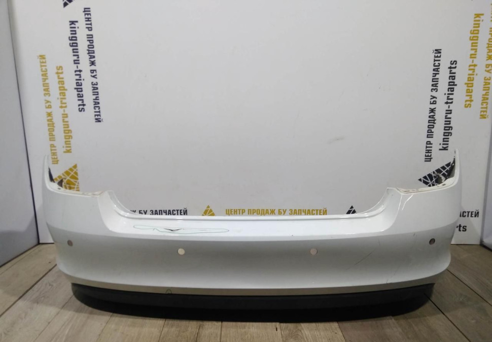 Бампер задний бу Skoda Rapid OEM 60U807421B (В)