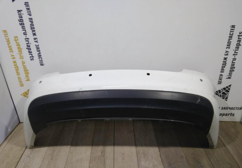 Бампер задний бу Skoda Rapid OEM 60U807421B (В)