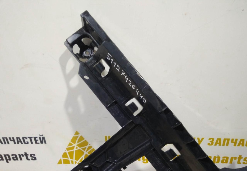 Кронштейн заднего бампера правый бу BMW X2 F39 OEM 51127426440