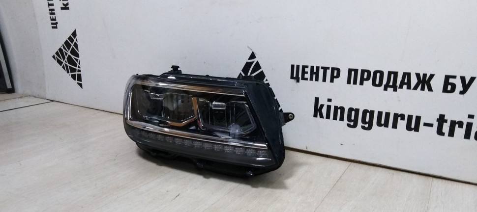 Фара правая LED Volkswagen Tiguan 2 oem 5NB941036D (Скл-3)