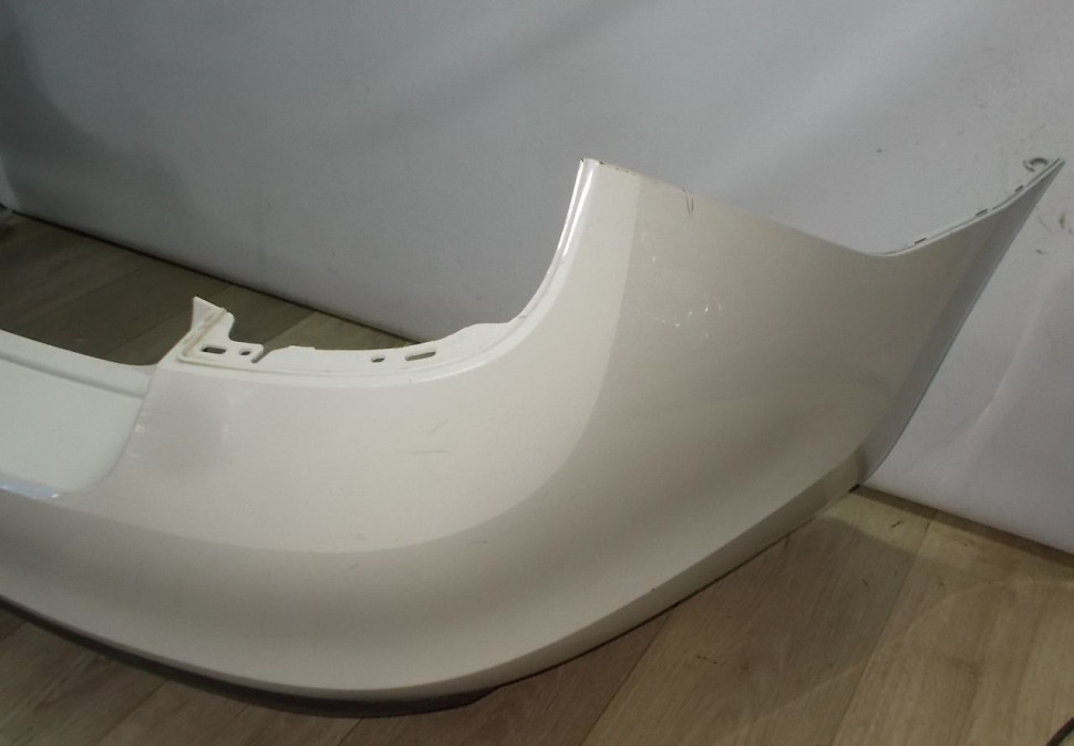 Бампер задний бу Skoda Rapid OEM 60U807421B