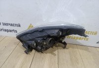 Фара правая бу Renault Dokker OEM 260102414R