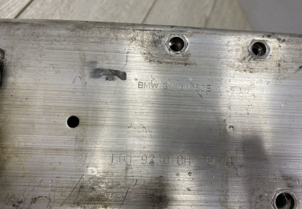 Усилитель переднего бампера BMW 7 G11 OEM 51117358796