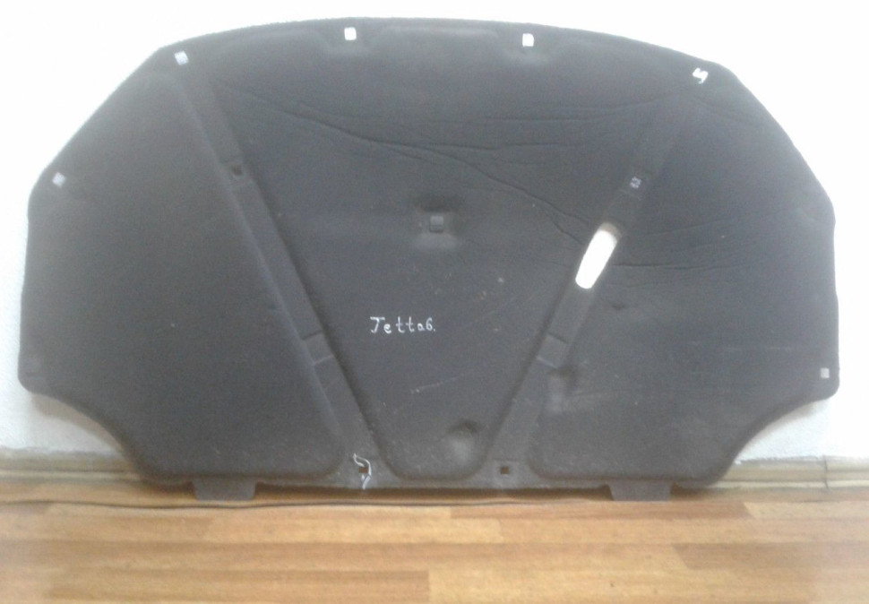 Обшивка капота Volkswagen Jetta 6 (11-18) (мал.трещ.)