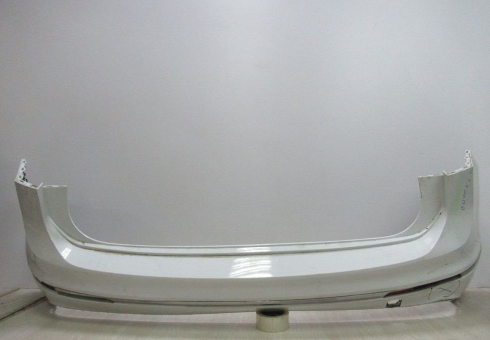 Бампер задний Volkswagen Tiguan 2 R-Line oem 5nr807421 (вмятина)