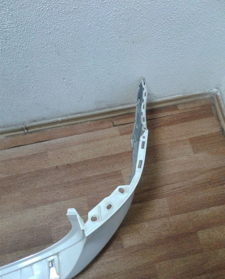 Бампер задний Volkswagen Touareg NF (15>) (потертость) oem 7p6807421