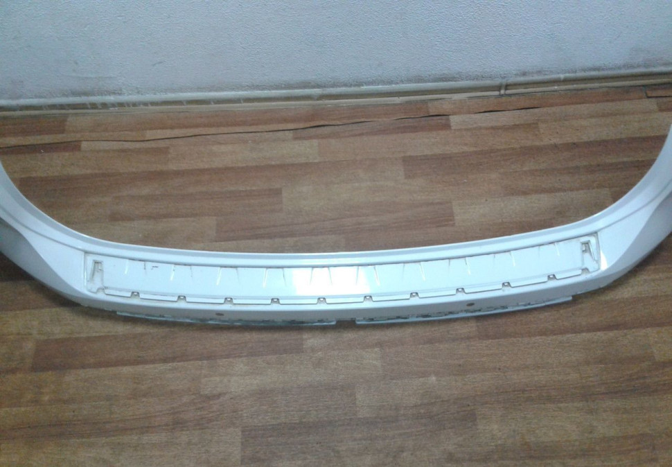 Бампер задний Volkswagen Touareg NF (15>) (потертость) oem 7p6807421