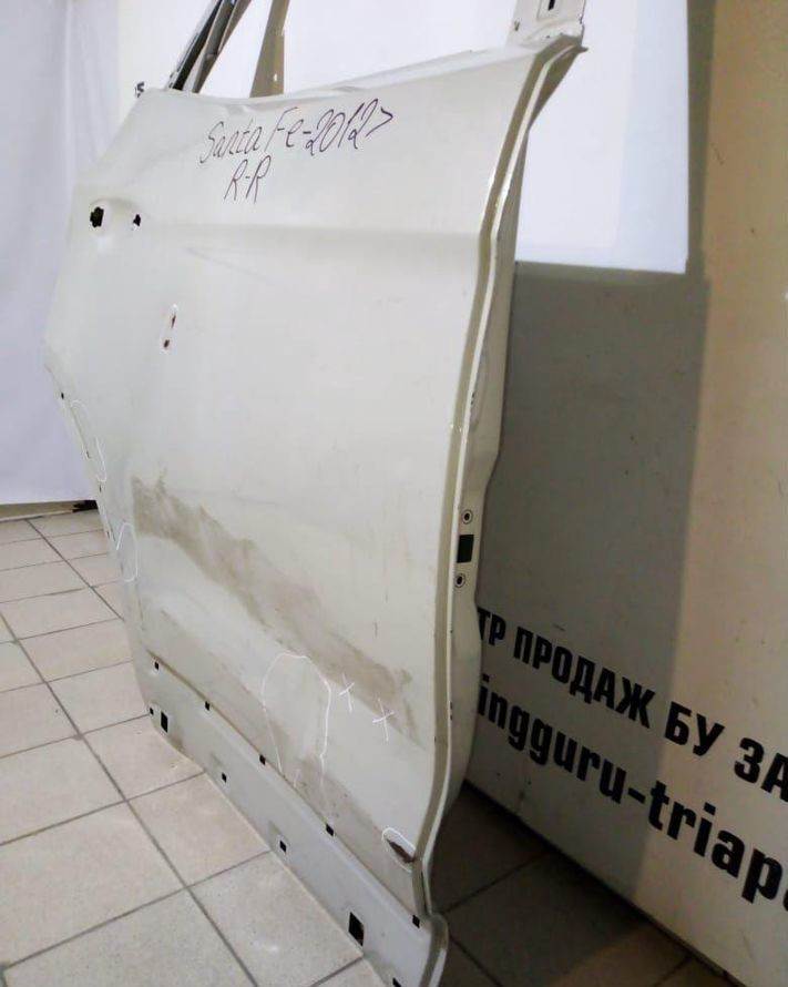 Дверь задняя правая Hyundai Santa Fe 3 12-18 oem 770042W000 (скл-3) Дверь задняя правая Hyundai Santa Fe 3 12-18 oem 770042W000 (скл-3)