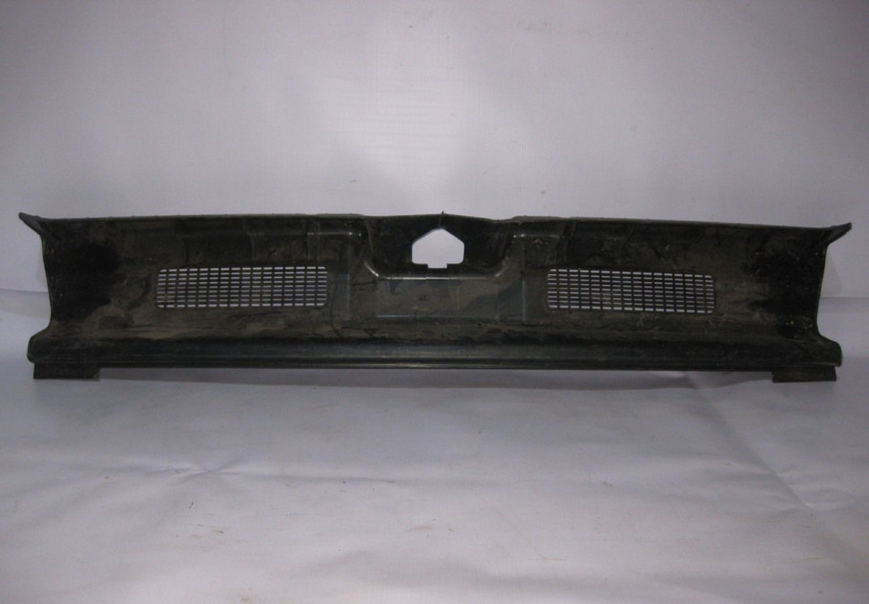 Обивка задней панели Lada Kalina 2 универсал (мал. трещ.) Oem 11175602016 (скл-3) Обивка задней панели Lada Kalina 2 универсал (мал. трещ.) Oem 11175602016 (скл-3)