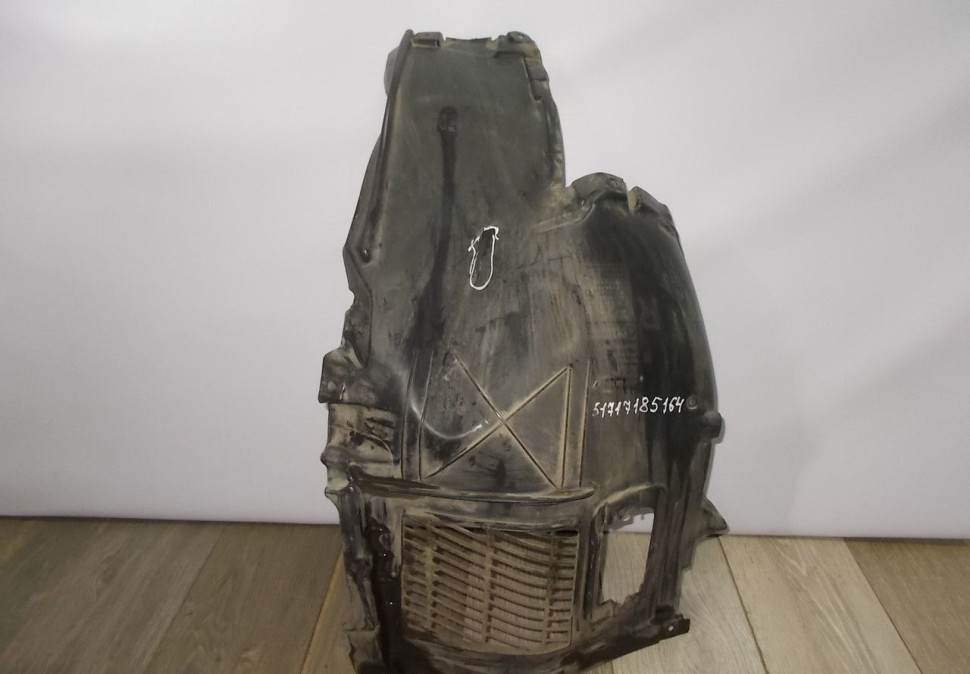 Подкрылок передний правый бу BMW 7 F01 OEM 51717185164