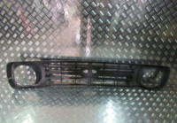 Решетка радиатора Lada Niva oem 21214840101450 (трещины ) (скл-3)