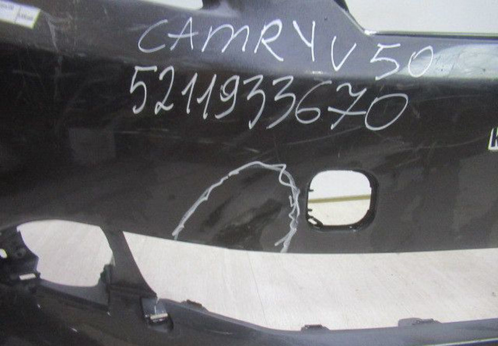 Бампер передний Toyota Camry V50 oem 5211933670 (Скл-3)