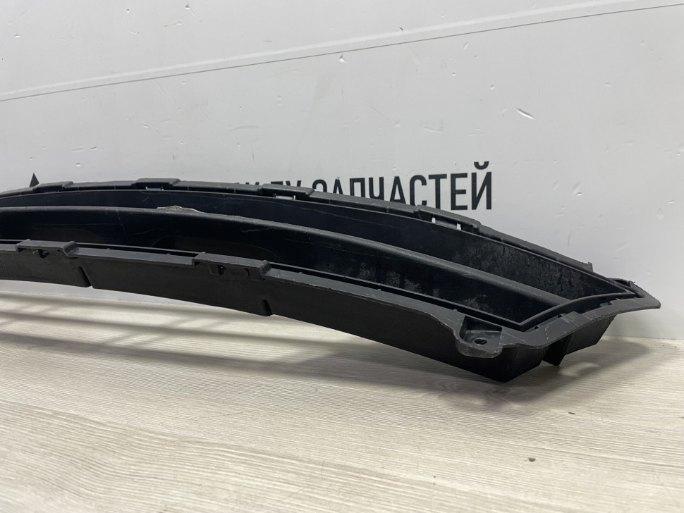 Решётка переднего бампера Hyundai Solaris рест oem 865614L500 Решётка переднего бампера Hyundai Solaris рест oem 865614L500