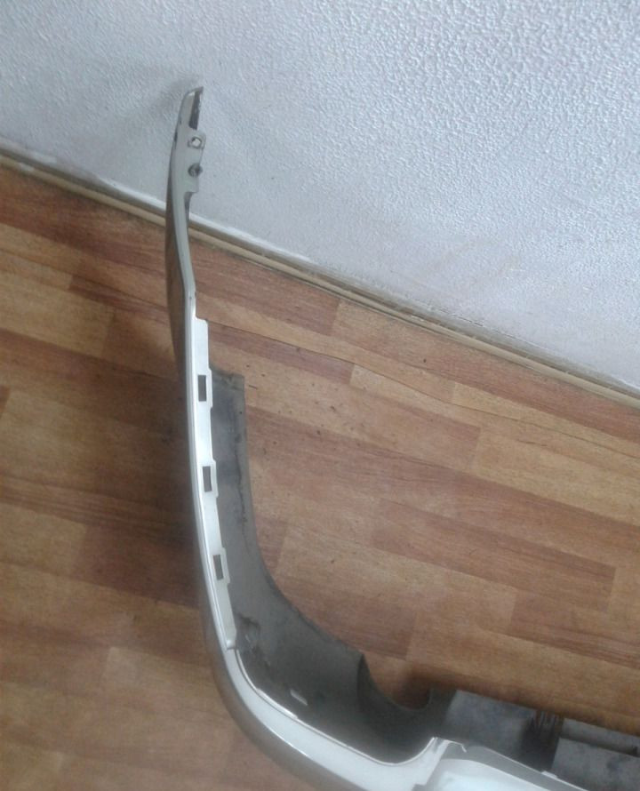Бампер задний Renault Logan 2 oem 850224049r (скл-3) Бампер задний Renault Logan 2 oem 850224049r (скл-3)