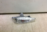 Повторитель поворота правый Hyundai solaris 1 oem 923041R000