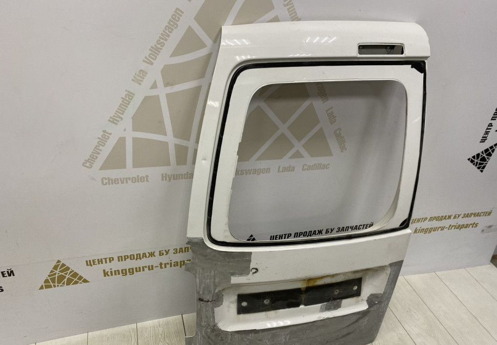 Дверь багажника левая Volkswagen Caddy 3 oem 2K0827091H Дверь багажника левая Volkswagen Caddy 3 oem 2K0827091H