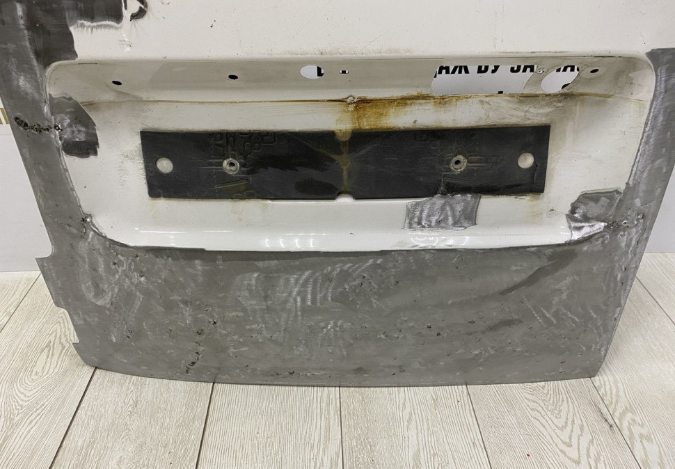 Дверь багажника левая Volkswagen Caddy 3 oem 2K0827091H Дверь багажника левая Volkswagen Caddy 3 oem 2K0827091H