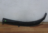 Накладка жабо правая Lada Granta oem 21908212734 (скл-3)