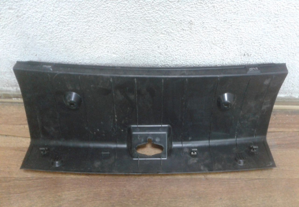 Обивка задней панели Chevrolet Aveo T250 oem 96650411 (скл-3)