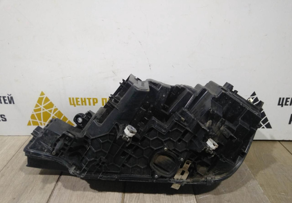 Фара лазерная правая бу BMW X7 G07 OEM 63119852956