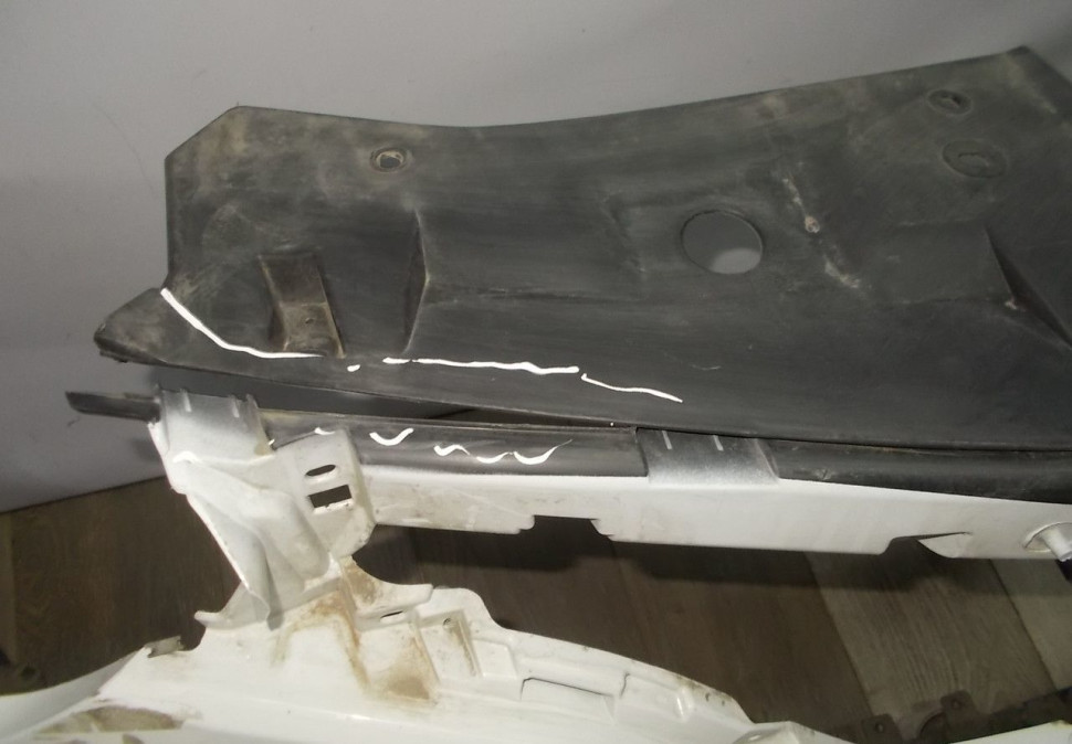 Бампер передний бу Renault Kaptur OEM 620222180R (В) Бампер передний бу Renault Kaptur OEM 620222180R (В)