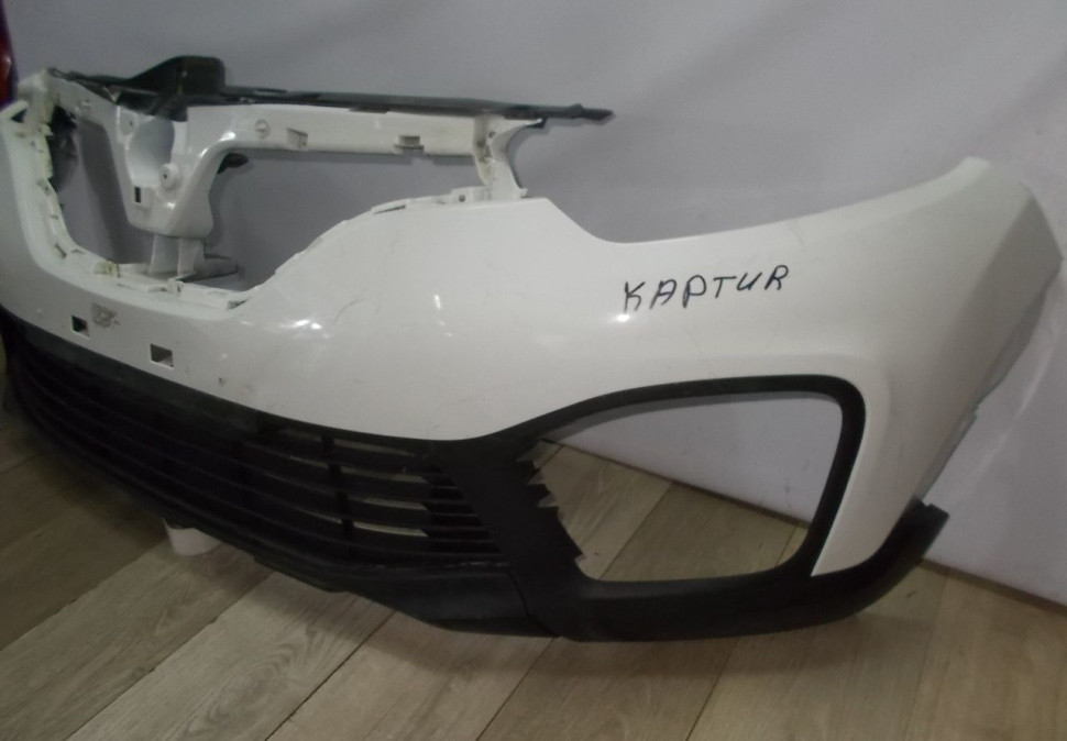 Бампер передний бу Renault Kaptur OEM 620222180R (В) Бампер передний бу Renault Kaptur OEM 620222180R (В)