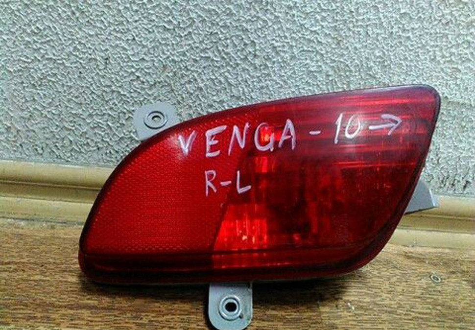 ПТФ задний левый Kia Venga (10>) сломано крепление oem 924031p0