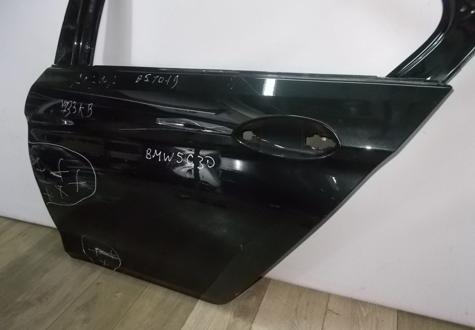 Дверь задняя левая бу BMW 5 G30 OEM 41007408963