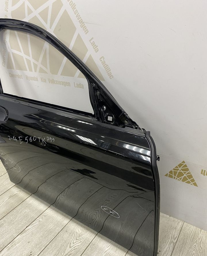 Дверь передняя правая BMW 7 G11 OEM 41517423700
