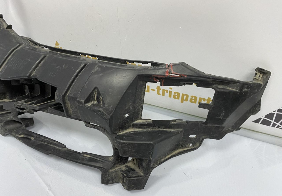 Кронштейн противотуманной фары левый BMW X3 G01 M-Pack OEM 51118064595 Кронштейн противотуманной фары левый BMW X3 G01 M-Pack OEM 51118064595