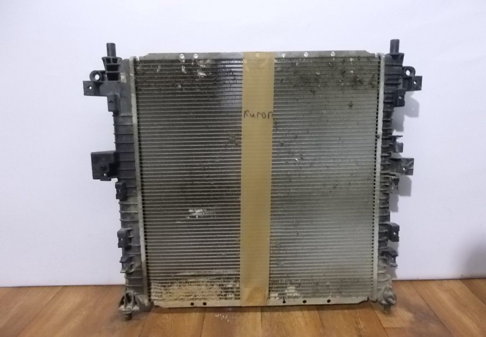 Радиатор охлаждения бу Ssang Yong Kyron OEM 2131009253