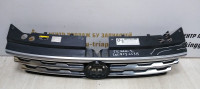 Решетка радиатора Volkswagen Tiguan 2 16-20 oem 5NA853653B (скл-3)