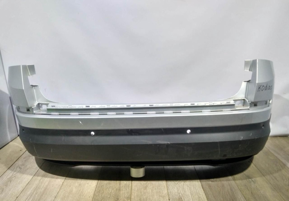 Бампер задний бу Skoda Kodiaq OEM 565807421