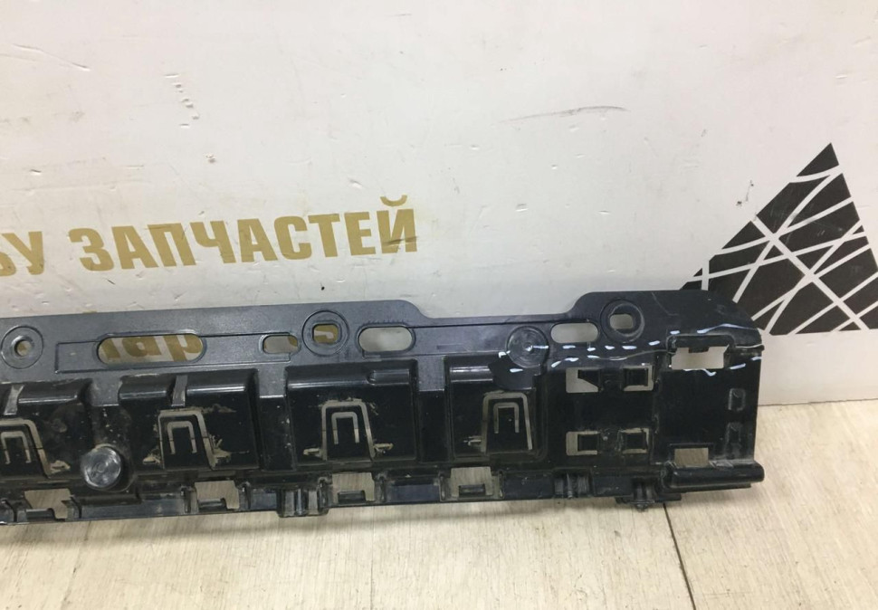Кронштейн заднего бампера нижний BMW X5 G05 M-Pack OEM 51128070332