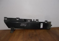 Дефлектор радиатора левый бу BMW X5 F15