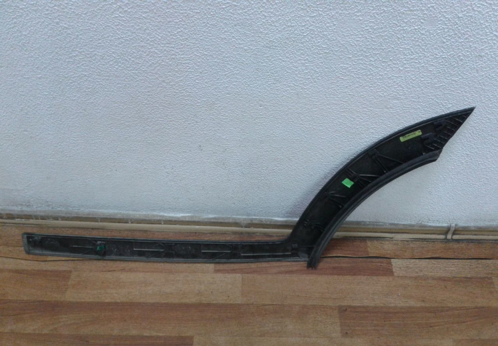 Молдинг двери задний правый Hyundai Tucson 3 oem 87734d7000 Молдинг двери задний правый Hyundai Tucson 3 oem 87734d7000